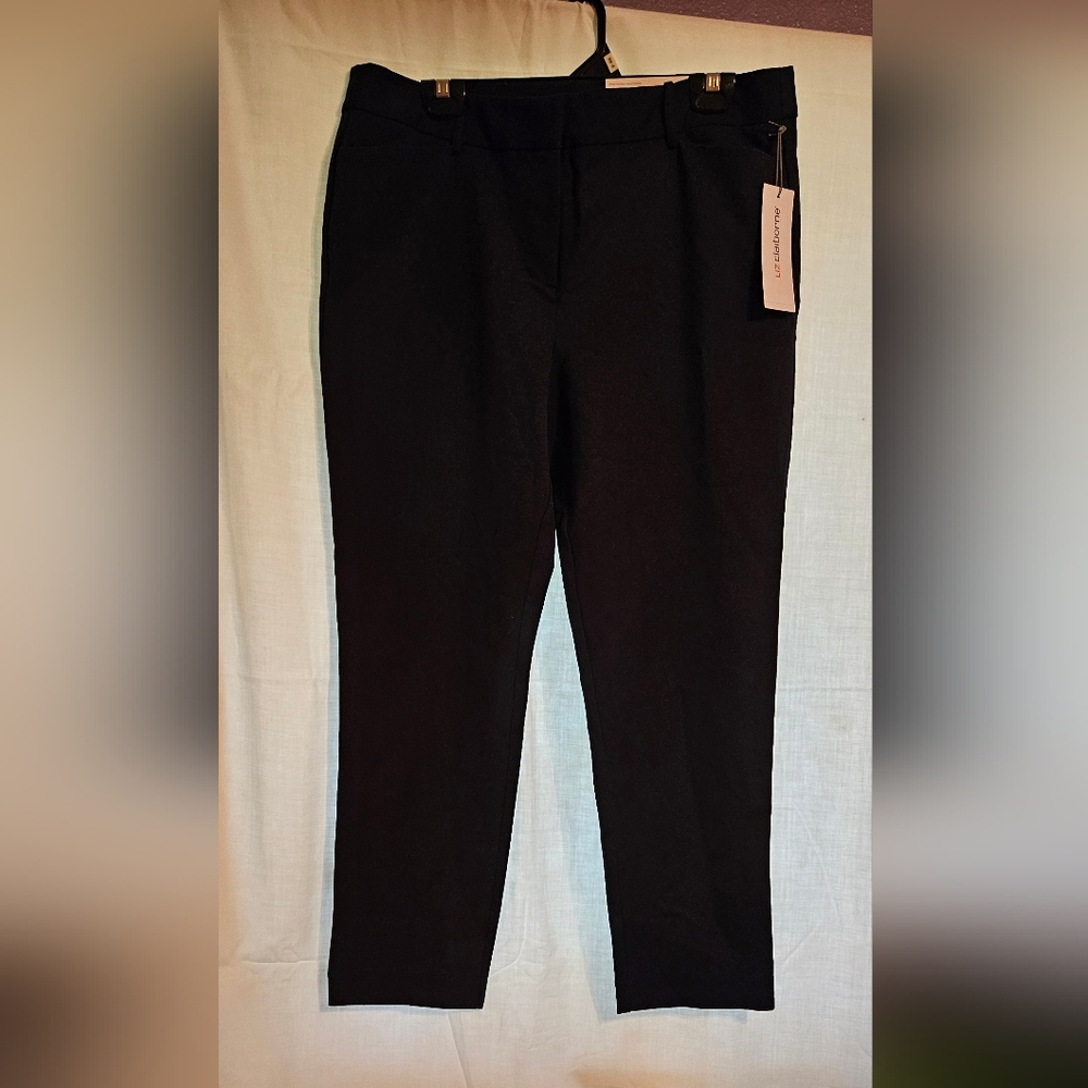 Liz Claiborne Navy Emma cropped pants Size 12